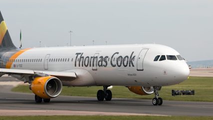 hero-homepage-thomas-cook-plane-airport.jpg