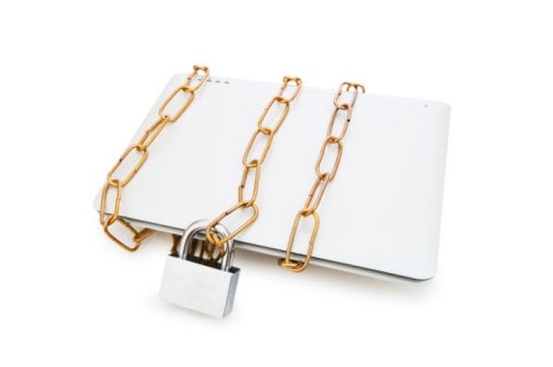 laptopchains2.jpg