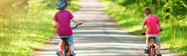 wide-blog-kidsonbike.jpg