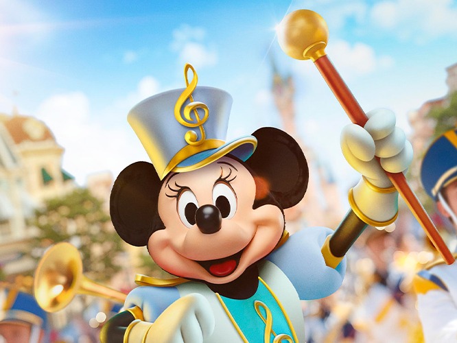 Minnie en parade pour une vente privée Disneyland Paris.