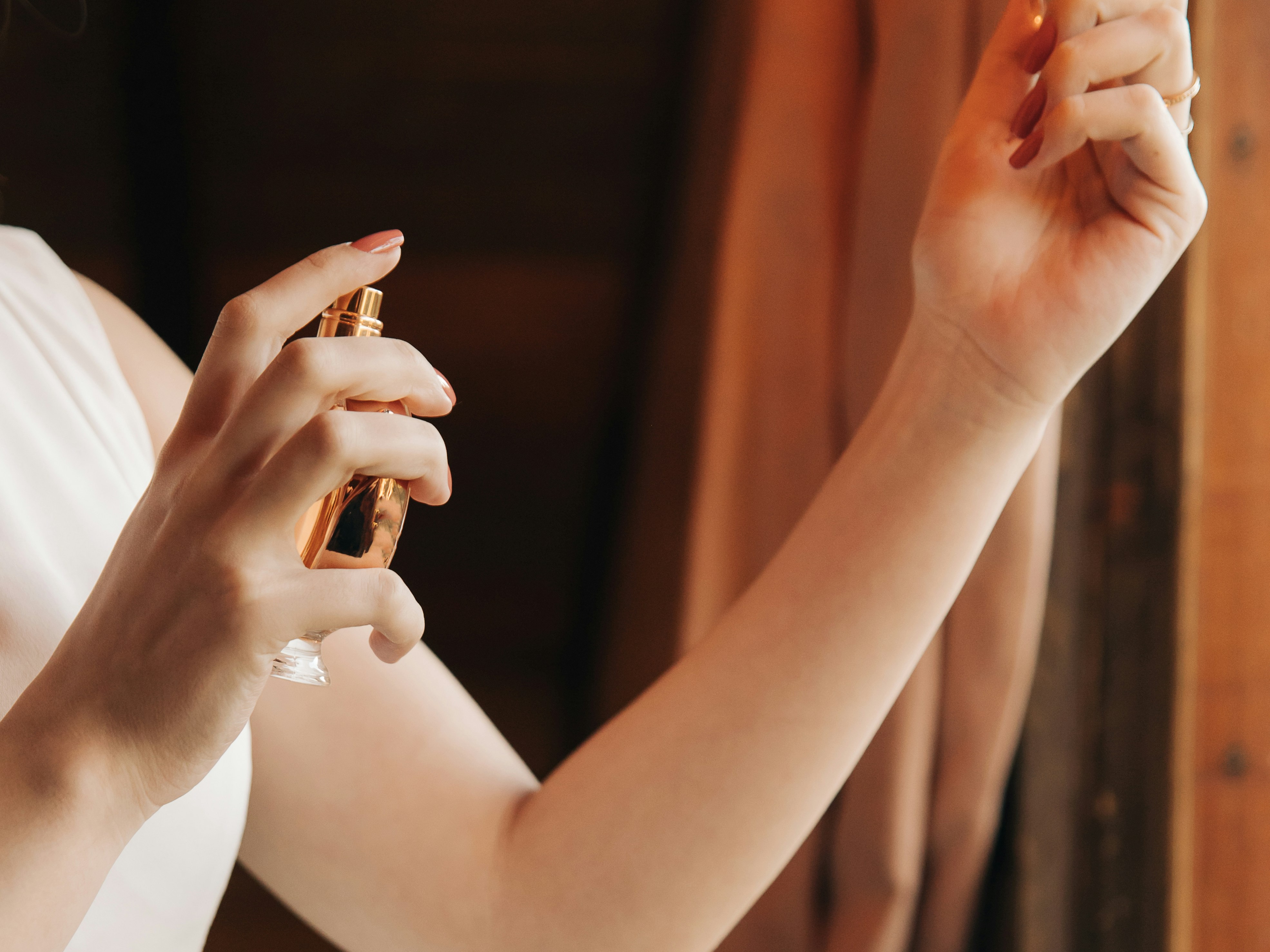 ARTICLE_COMMENT_METTRE_DU_PARFUM_listing