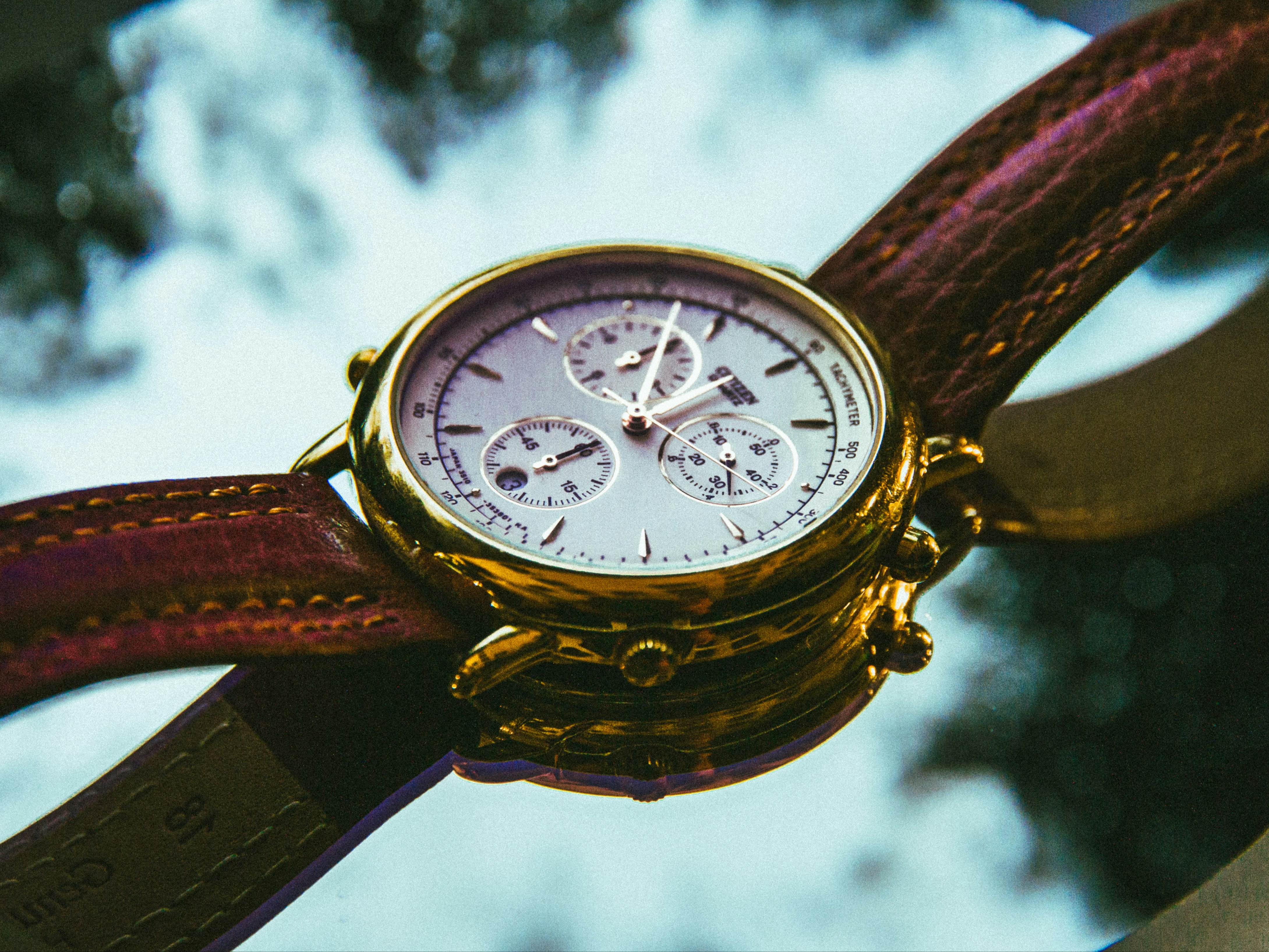 ARTICLE_COMMENT_NETTOYER_UN_BRACELET_DE_MONTRE_EN_CUIR_listing