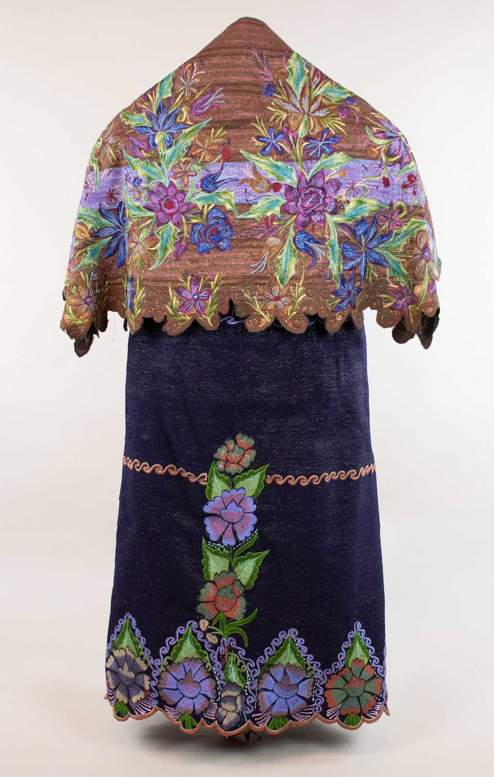 collections/objects/shawl-a2013-1-5