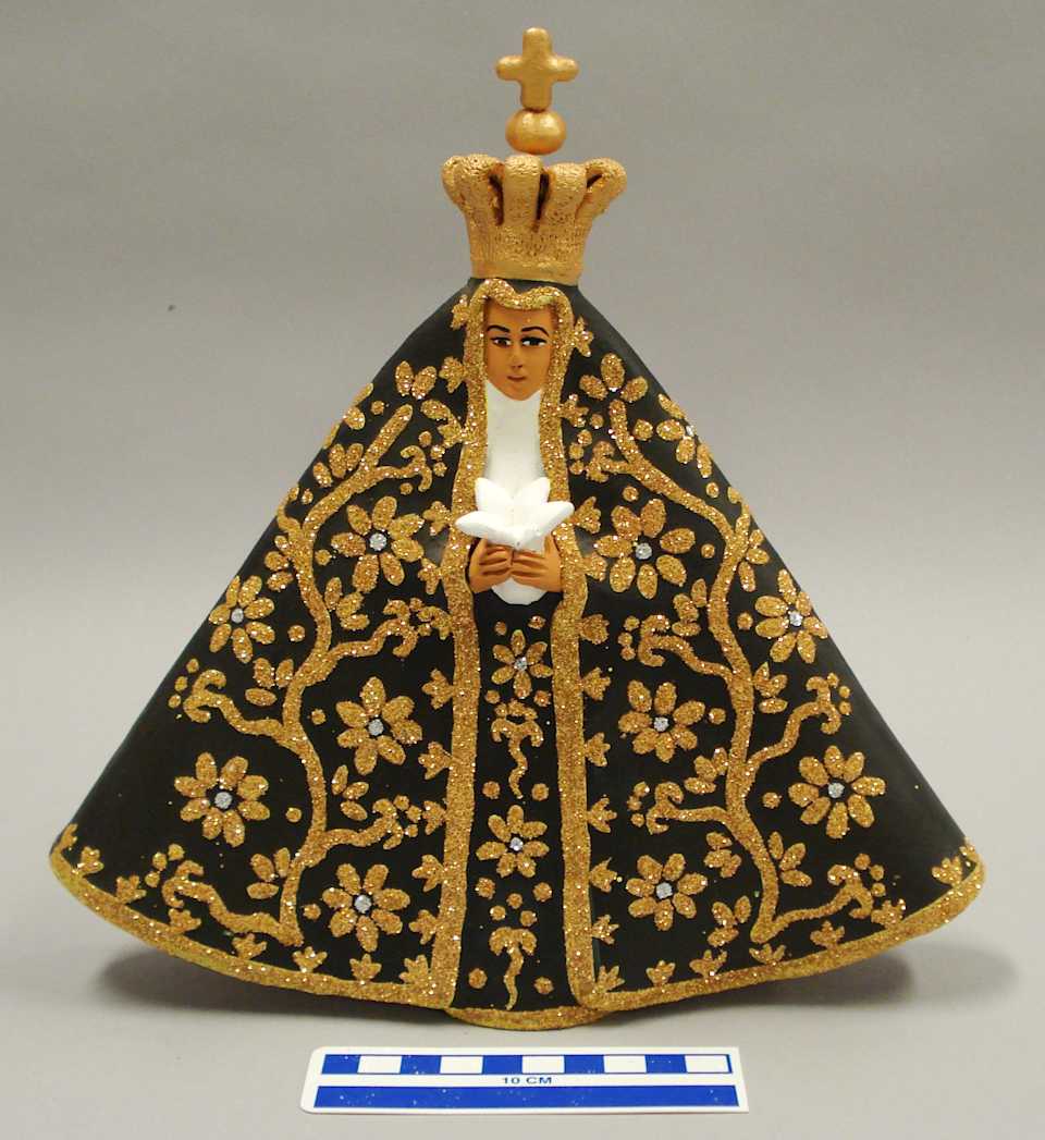 collections/objects/statue-a2009-8-1