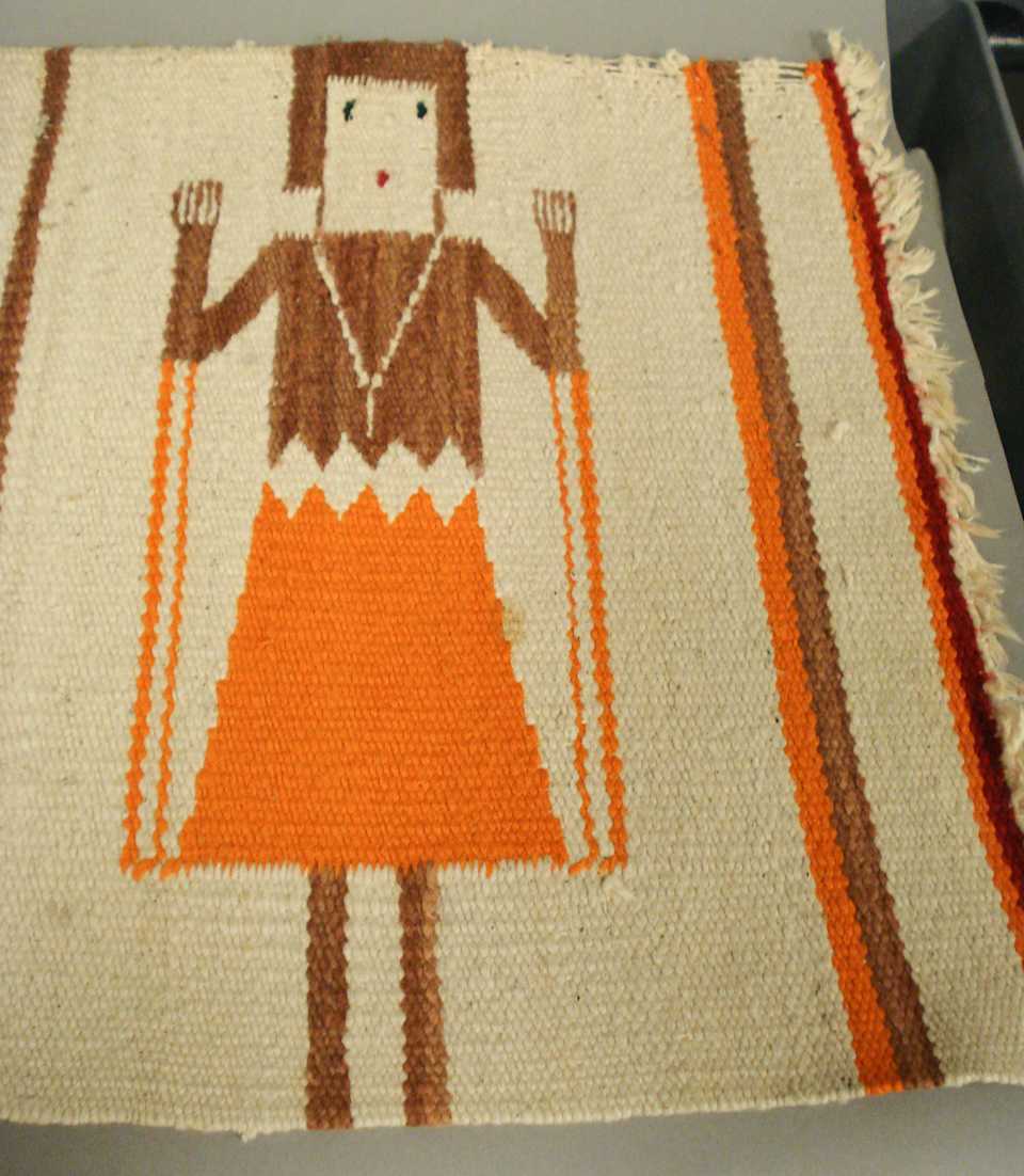 collections/objects/rug-a2007-3-27