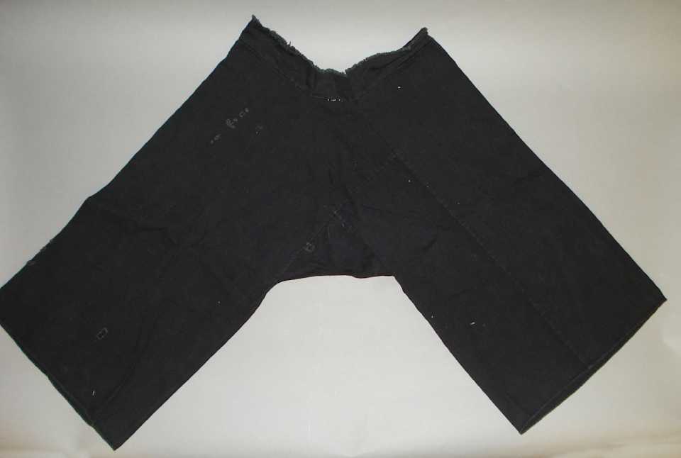 collections/objects/pants-a2006-6-25