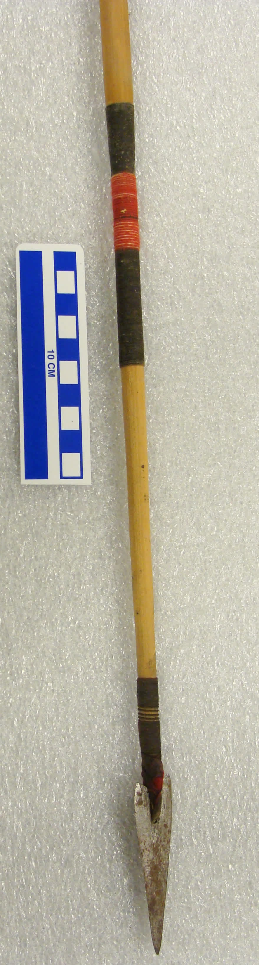 collections/objects/spear-arrow-a2009-1-29f