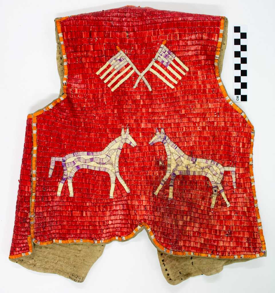 collections/objects/vest-61-345