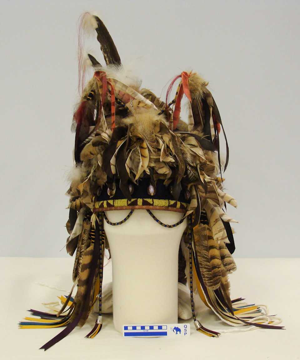 collections/objects/headdress-a83-16-9