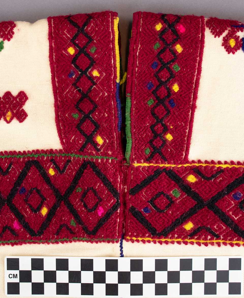 collections/objects/shirt-a77-1-46