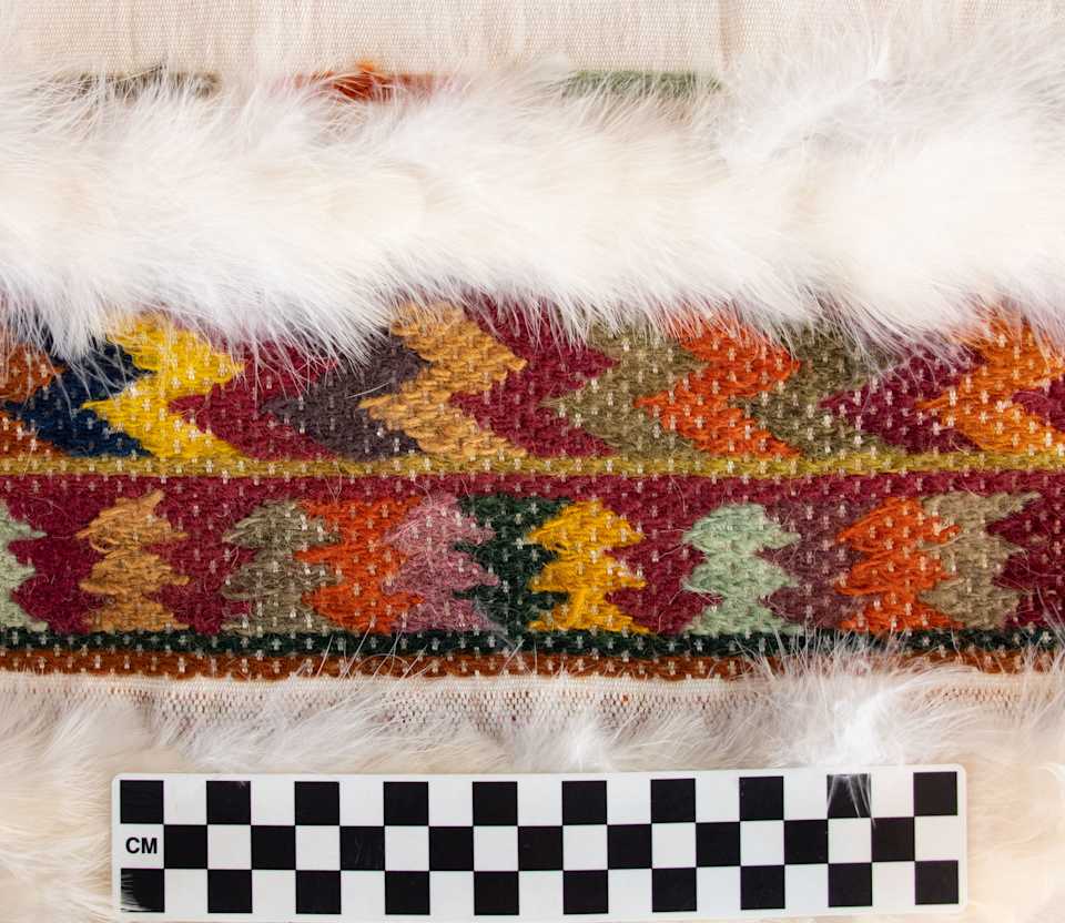 collections/objects/shirt-a89-1-17