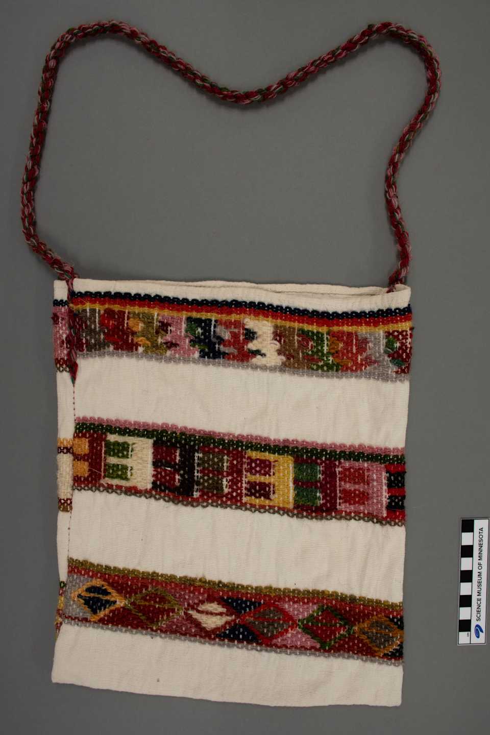 collections/objects/bag-carrying-a86-4-4