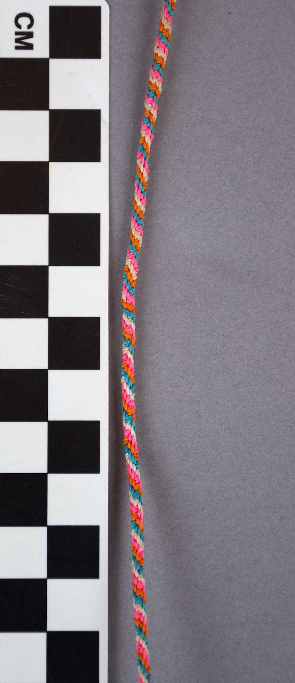 collections/objects/shawl-a97-8-2