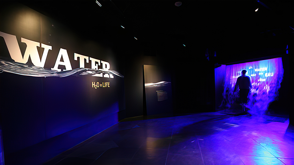 WATER: H2O = LIFE exhibit