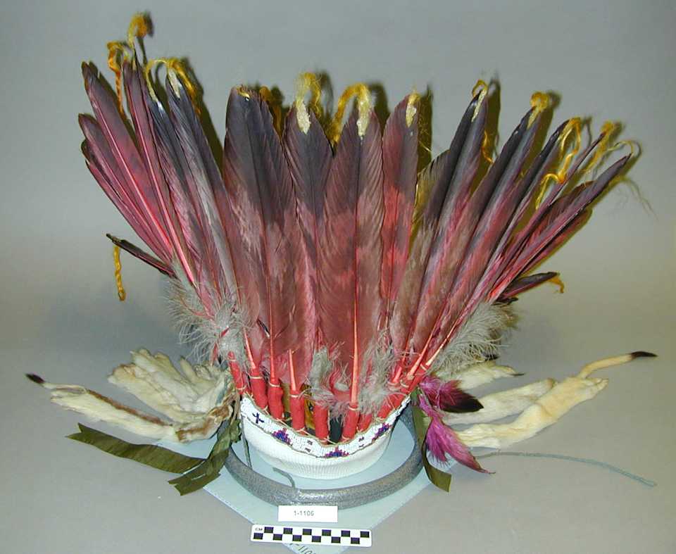collections/objects/headdress-1-1106