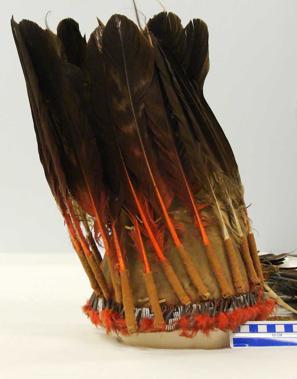 collections/objects/headdress-a80-19-3