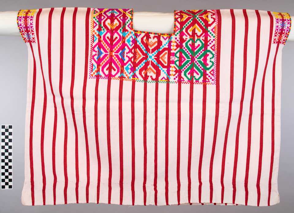 collections/objects/shirt-a77-1-80