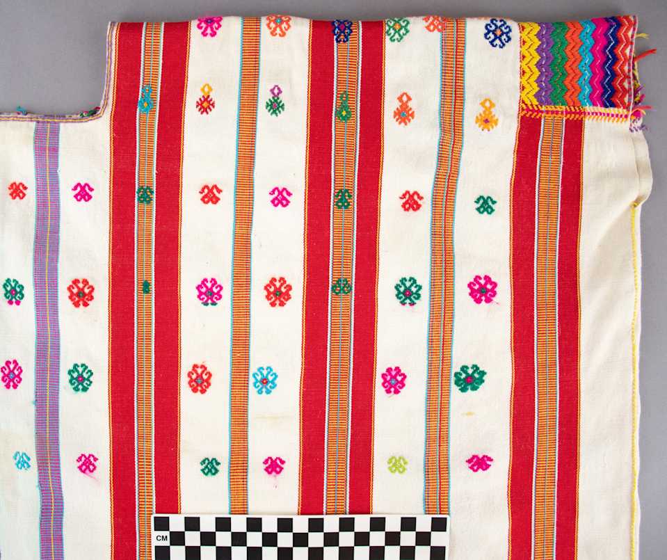 collections/objects/shirt-a77-1-9