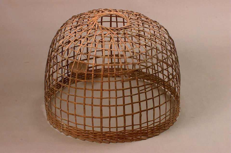 collections/objects/carrier-animal-a88-1-90