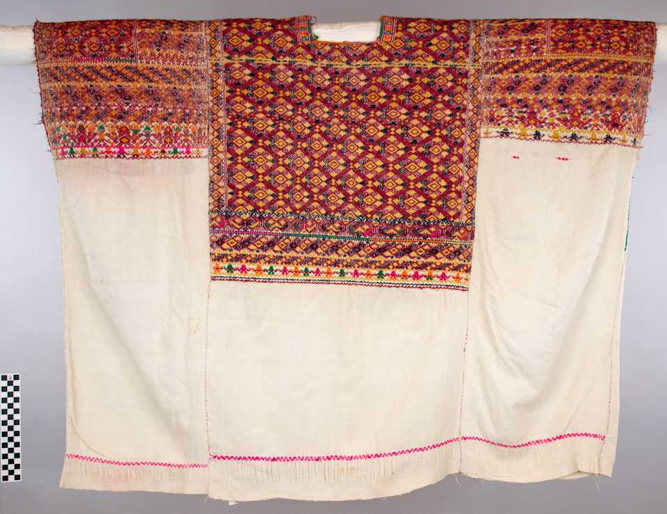 collections/objects/shirt-a79-1-18