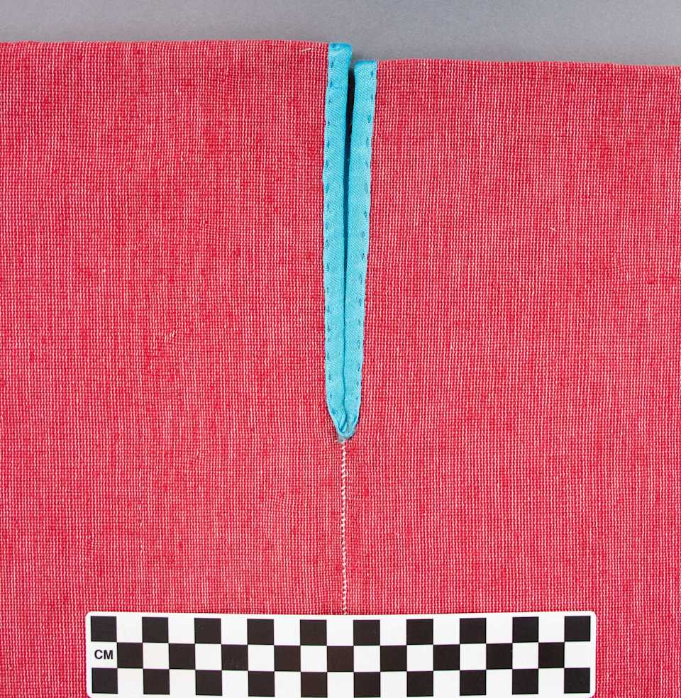 collections/objects/tunic-a89-1-16