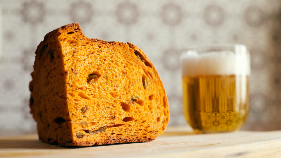 Beer bread and a glass of beer