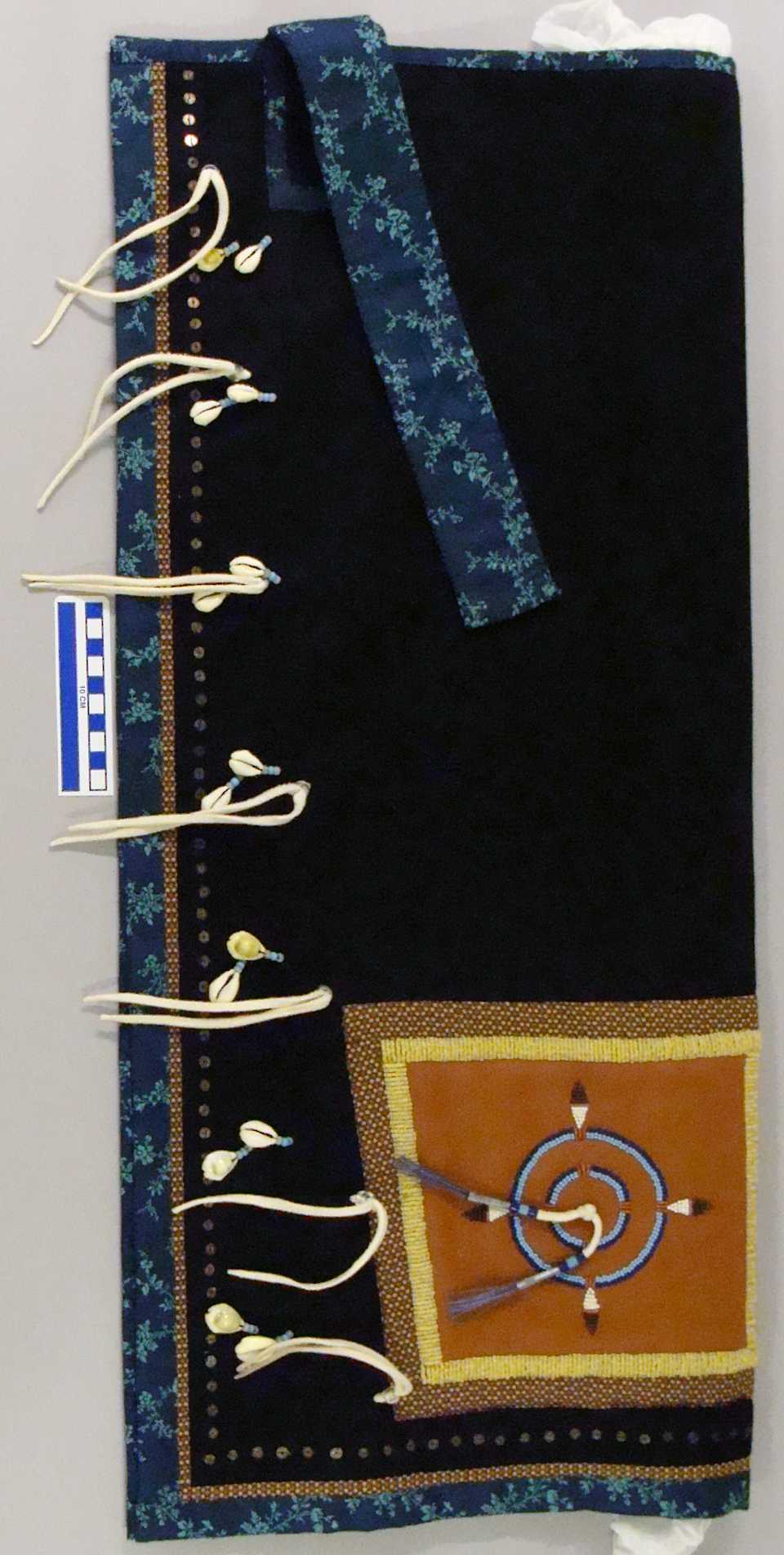 collections/objects/pants-a83-16-4b