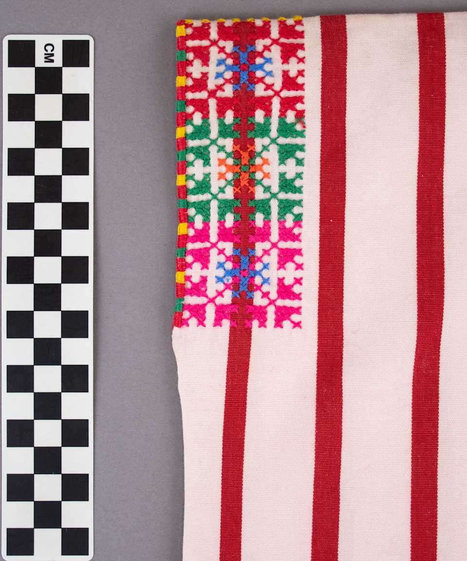 collections/objects/shirt-a77-1-80