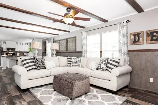 From exposed wood-style beams to a living room perfect for a family of any size, the Tradition 76C is a beautiful combination of rustic and modern.