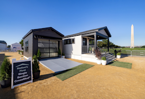 Nation's First Single-Section CrossMod on National Mall