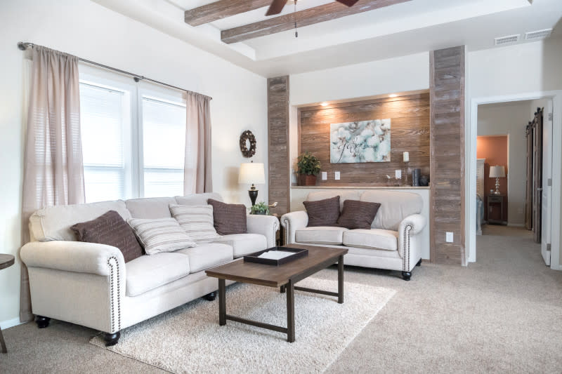 Manufactured Homes with Two Living Rooms l Clayton Studio