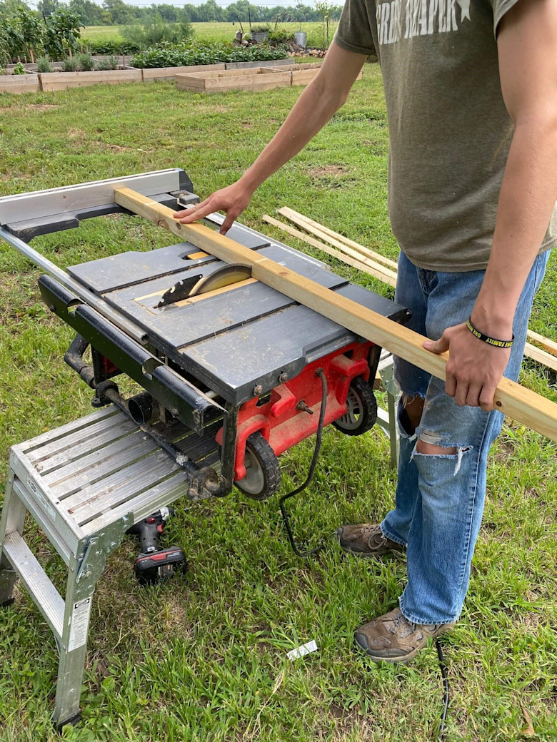 prefab raised garden beds on Manufactured Home Gardening Clayton Studio
