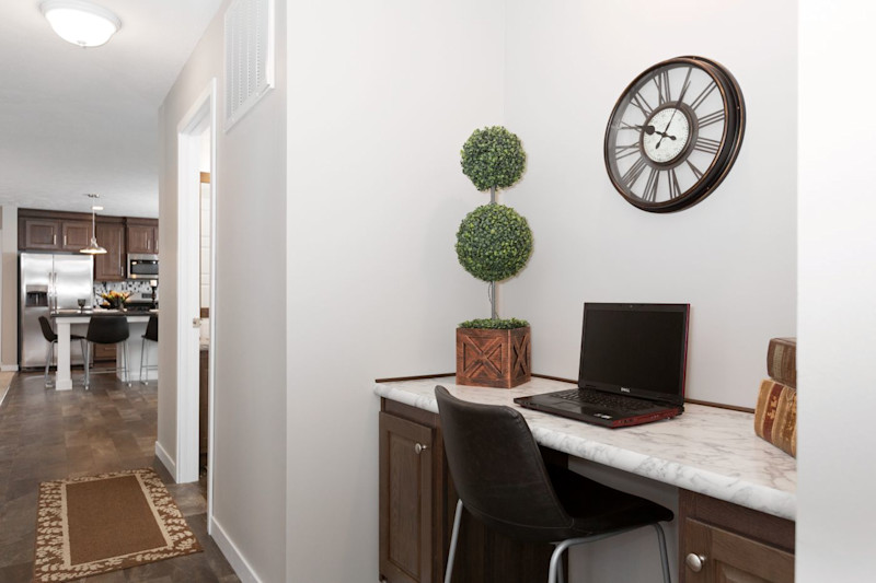 An office nook in the Michigan AVE manufactured home model.