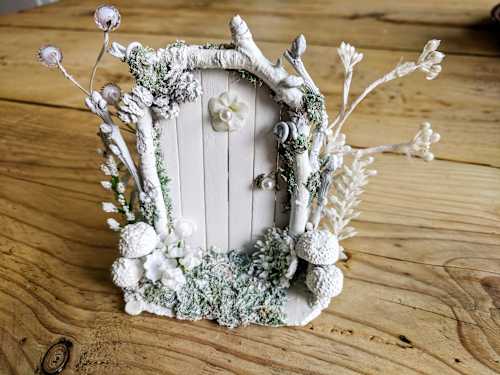 Snowy Fairy Door