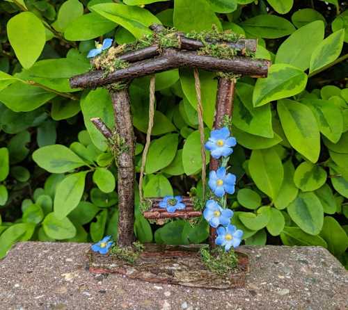 Blue Flowery Swing