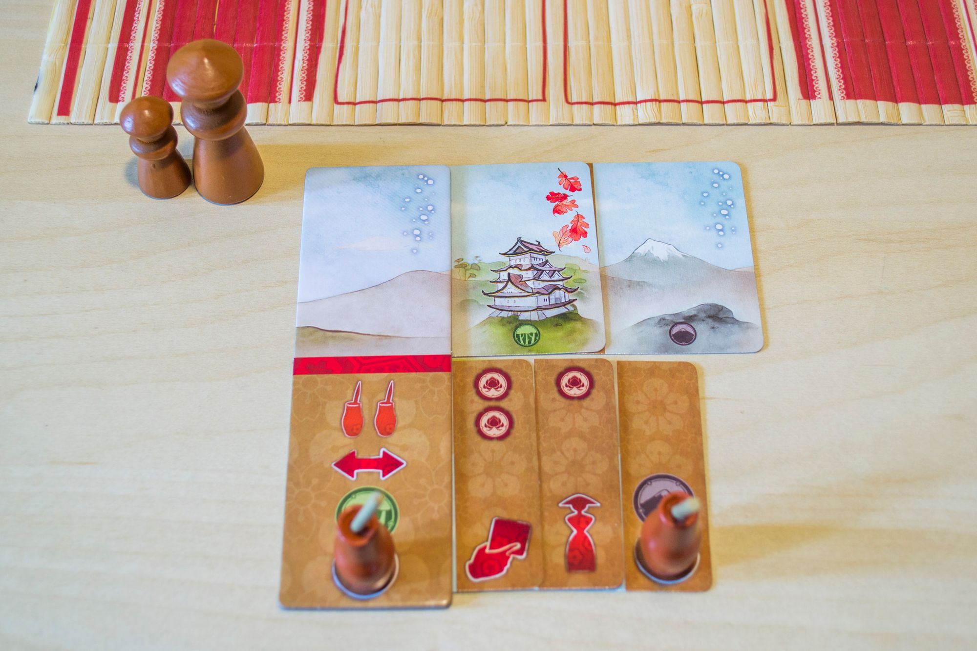 Kanagawa családi társasjáték - festés kétféle színnel
