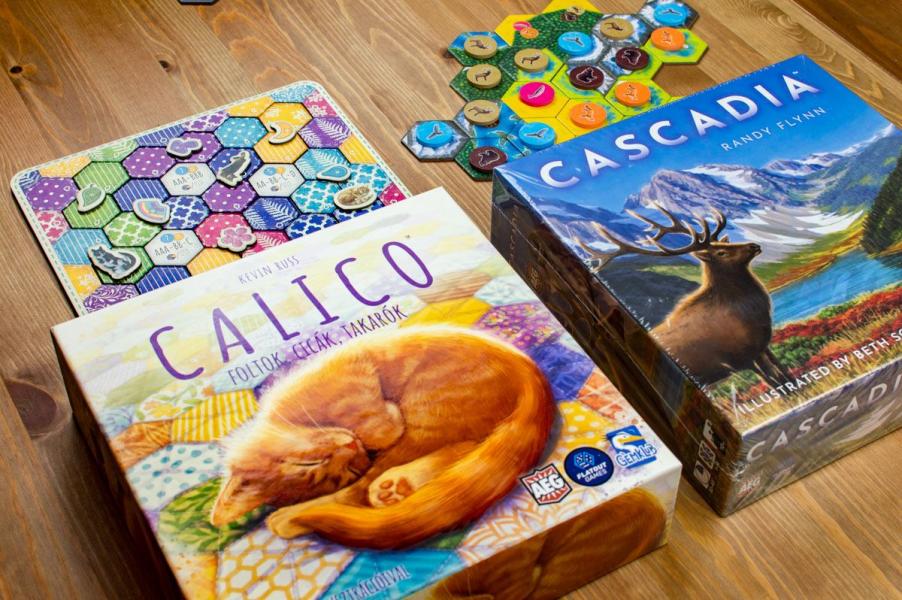 Cascadia és Calico: a kétpetéjű ikrek