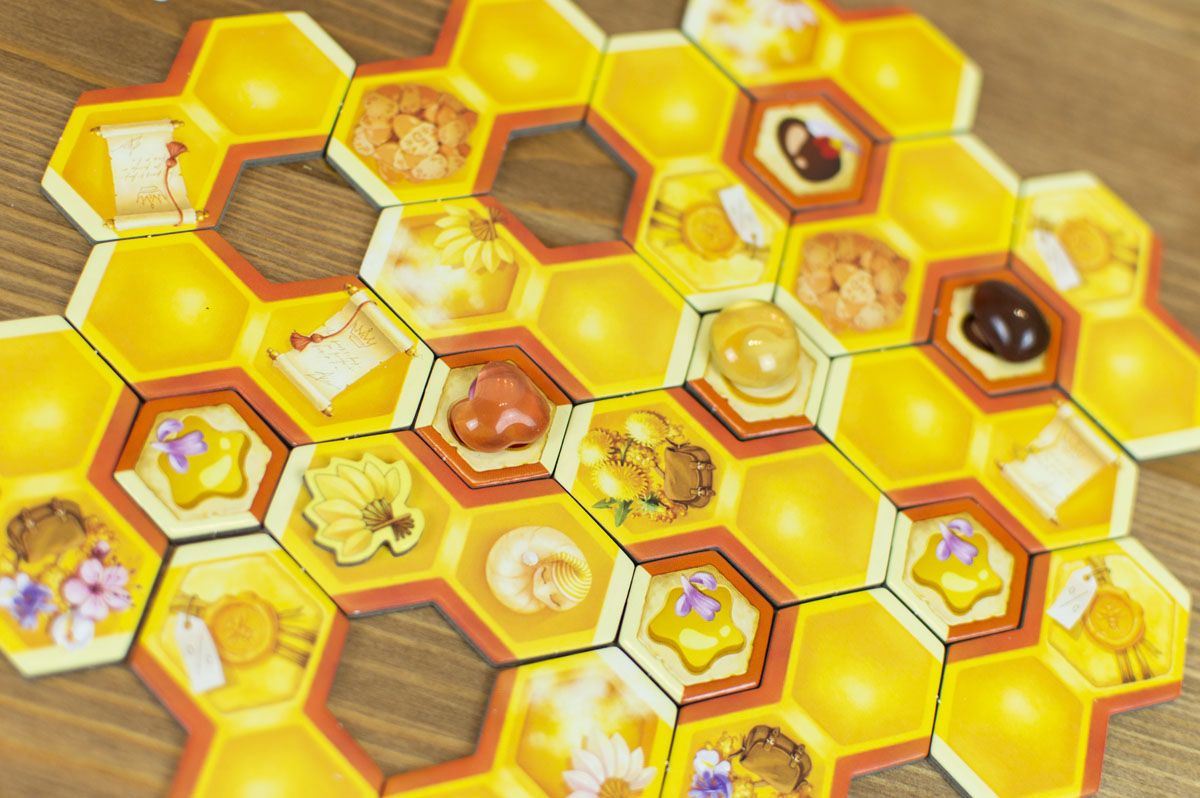 Honey Buzz családi társasjáték - kaptár