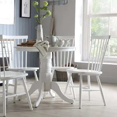  How-to: 5 easy tips for small dining rooms > thumbnail