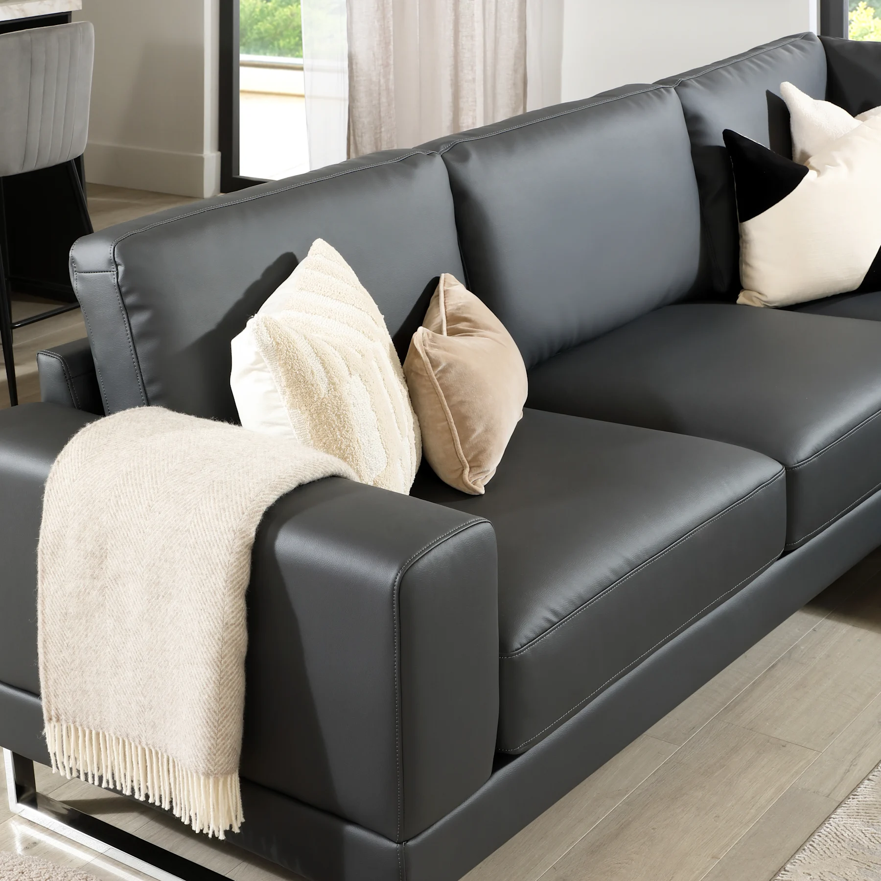 product-main--CS10002772-05