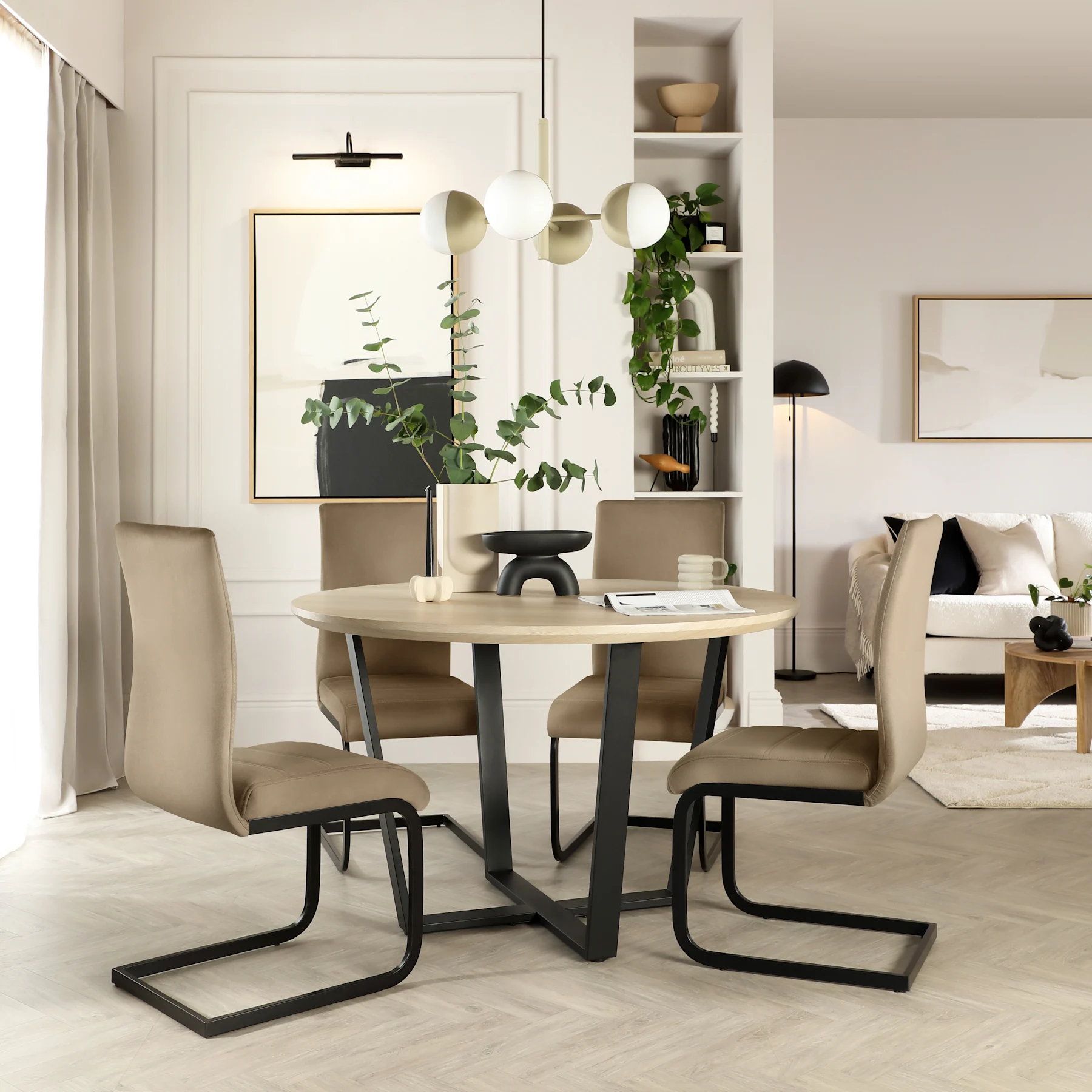 Traviso Round Dining Table & 4 Perth Chairs, Light Oak Effect & Black Steel, Beige Classic Velvet, 120cm