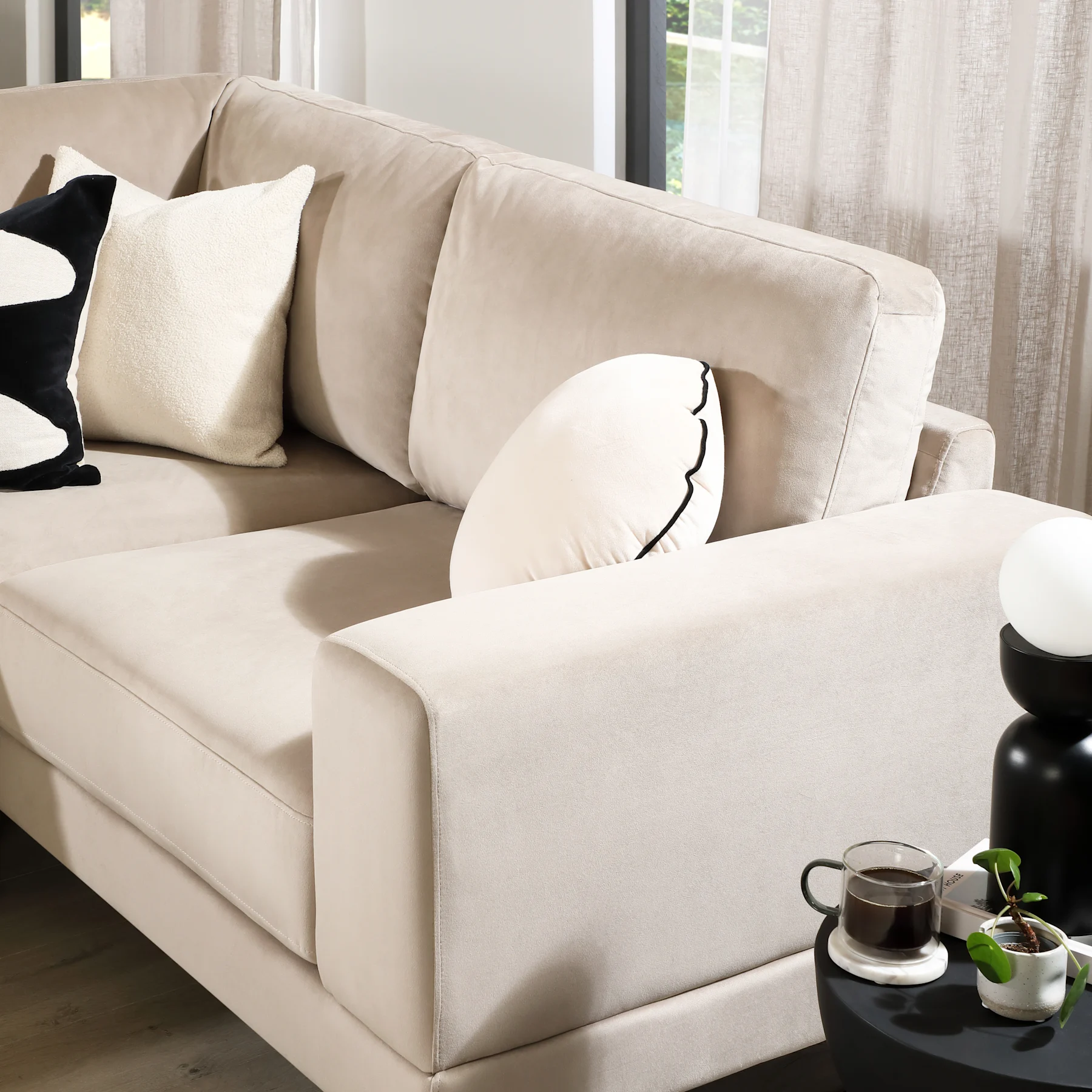 product-main--CS10002764-06