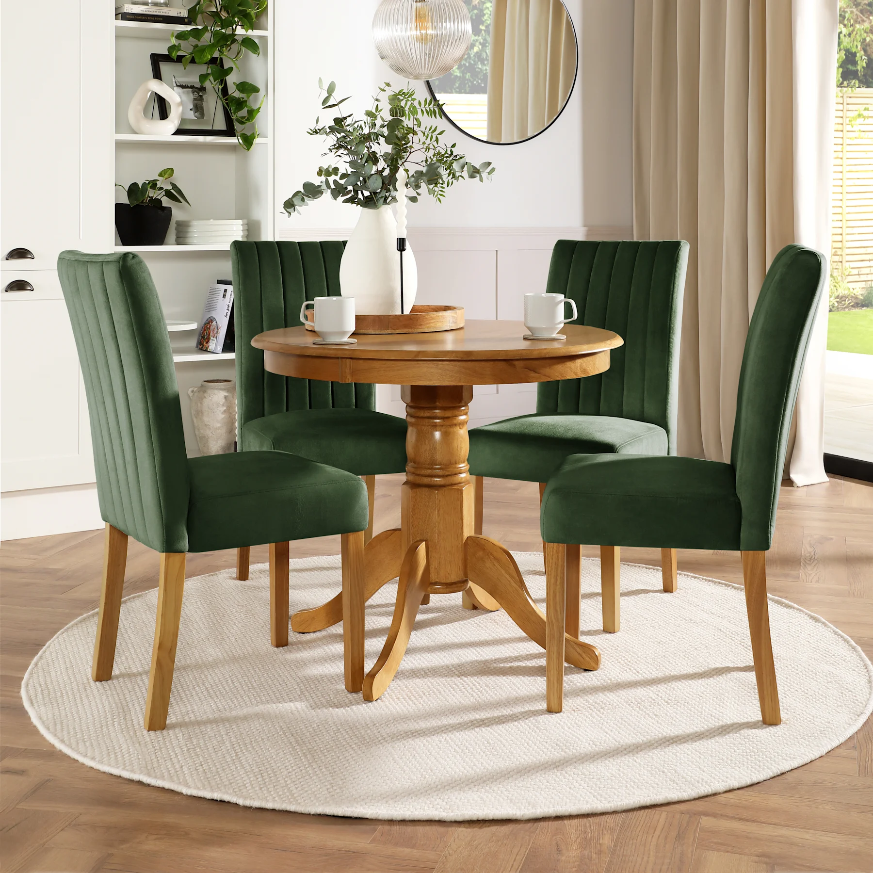 Kingston Round Dining Table & 4 Salisbury Chairs, Natural Oak Finished Solid Hardwood, Moss Green Classic Velvet, 90cm