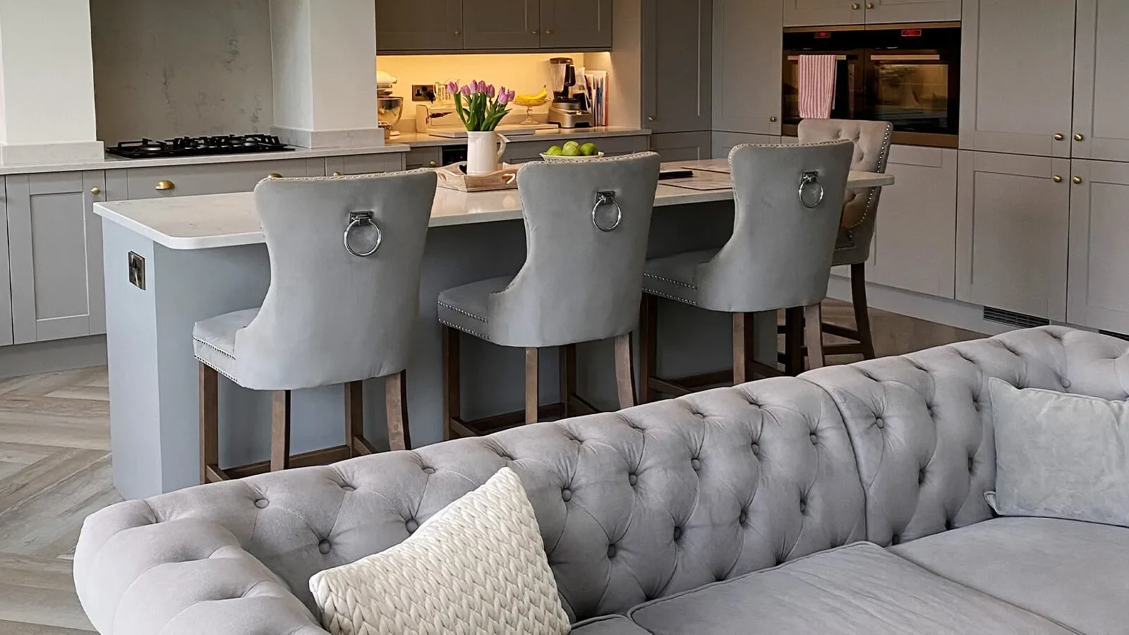 Homes We Love: Stylish, vintage and cosy > Banner
