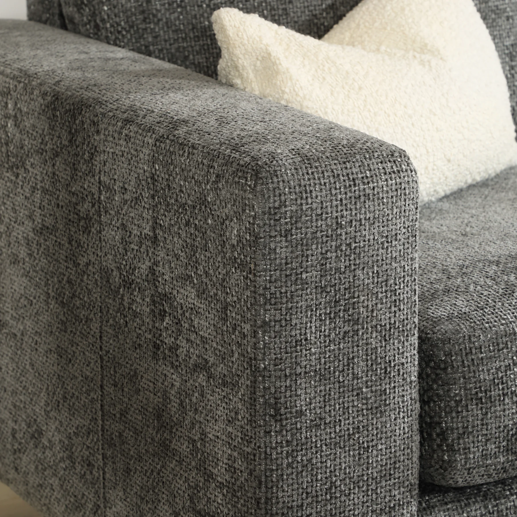 product-main--CS10002784-09