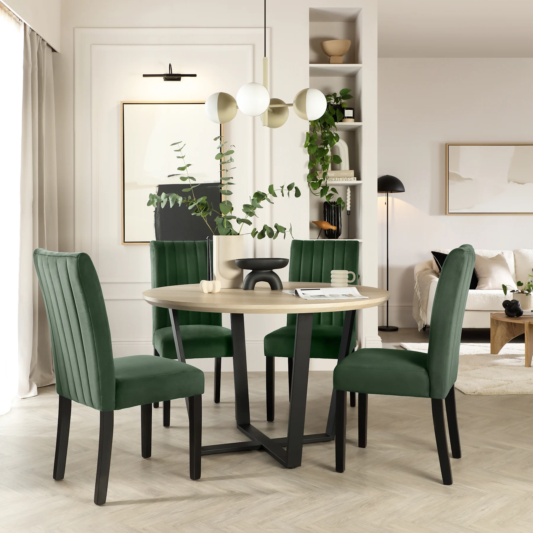 Traviso Round Dining Table & 4 Salisbury Chairs, Light Oak Effect & Black Steel, Moss Green Classic Velvet & Black Solid Hardwood, 120cm