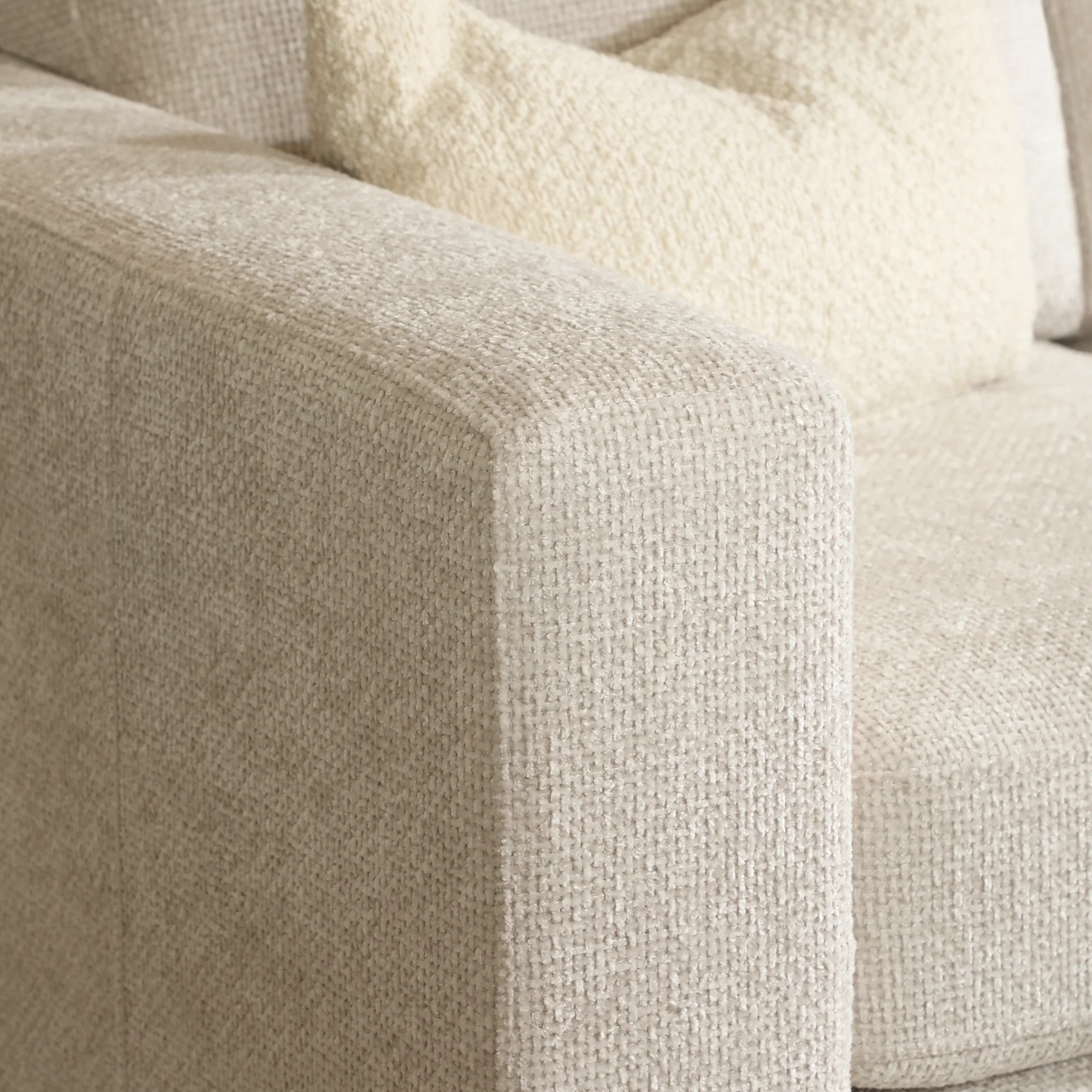 product-main--CS10002778-09