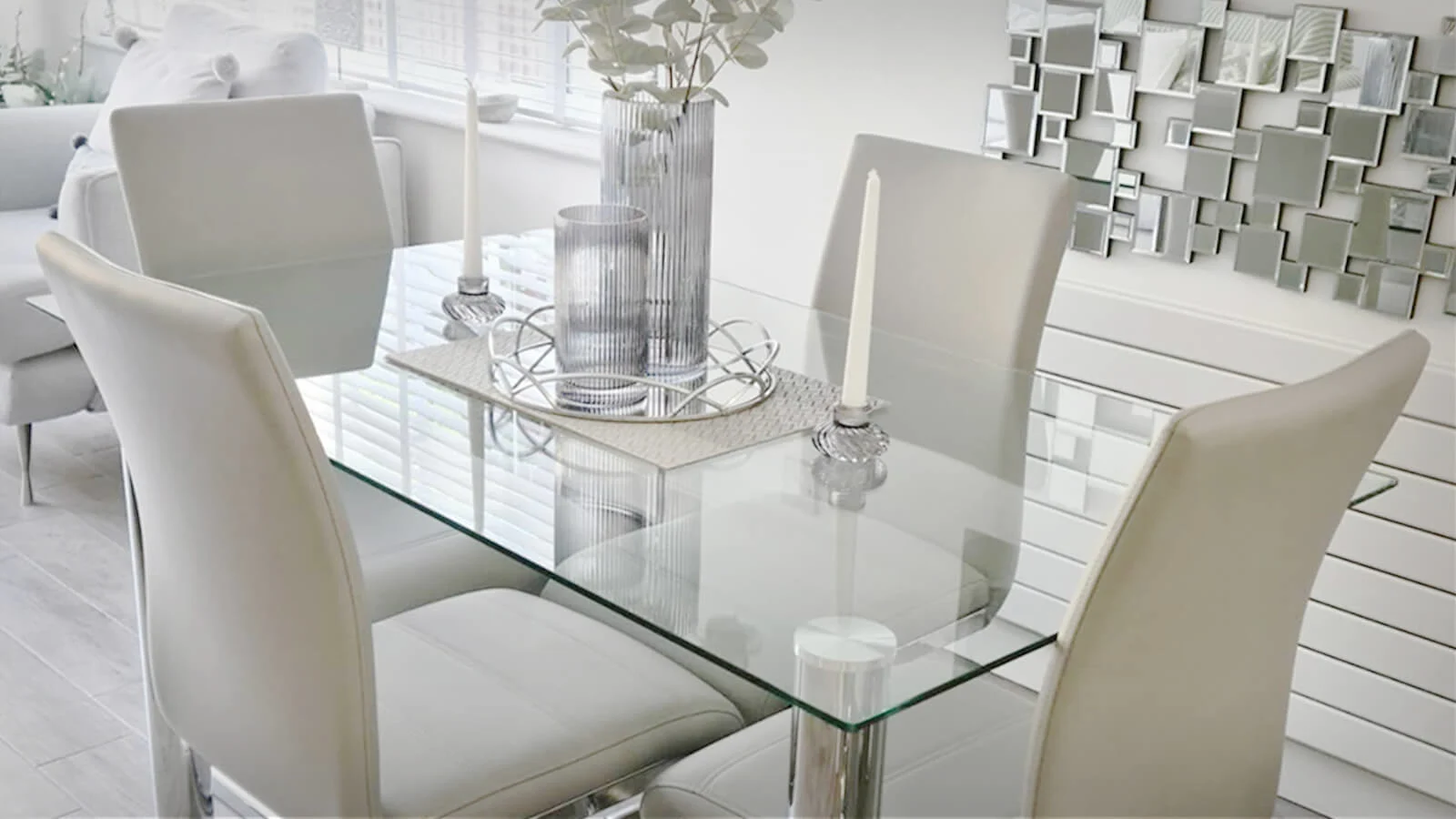 banner-homes-we-love-emma-pacey