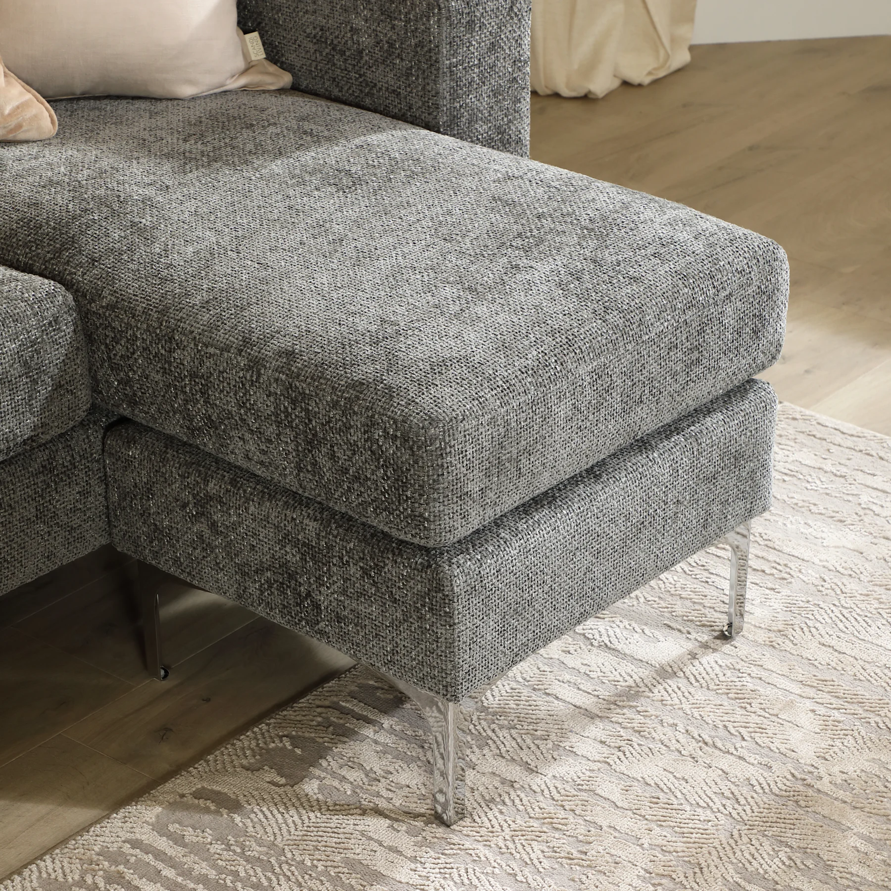 product-main--CS10002784-05