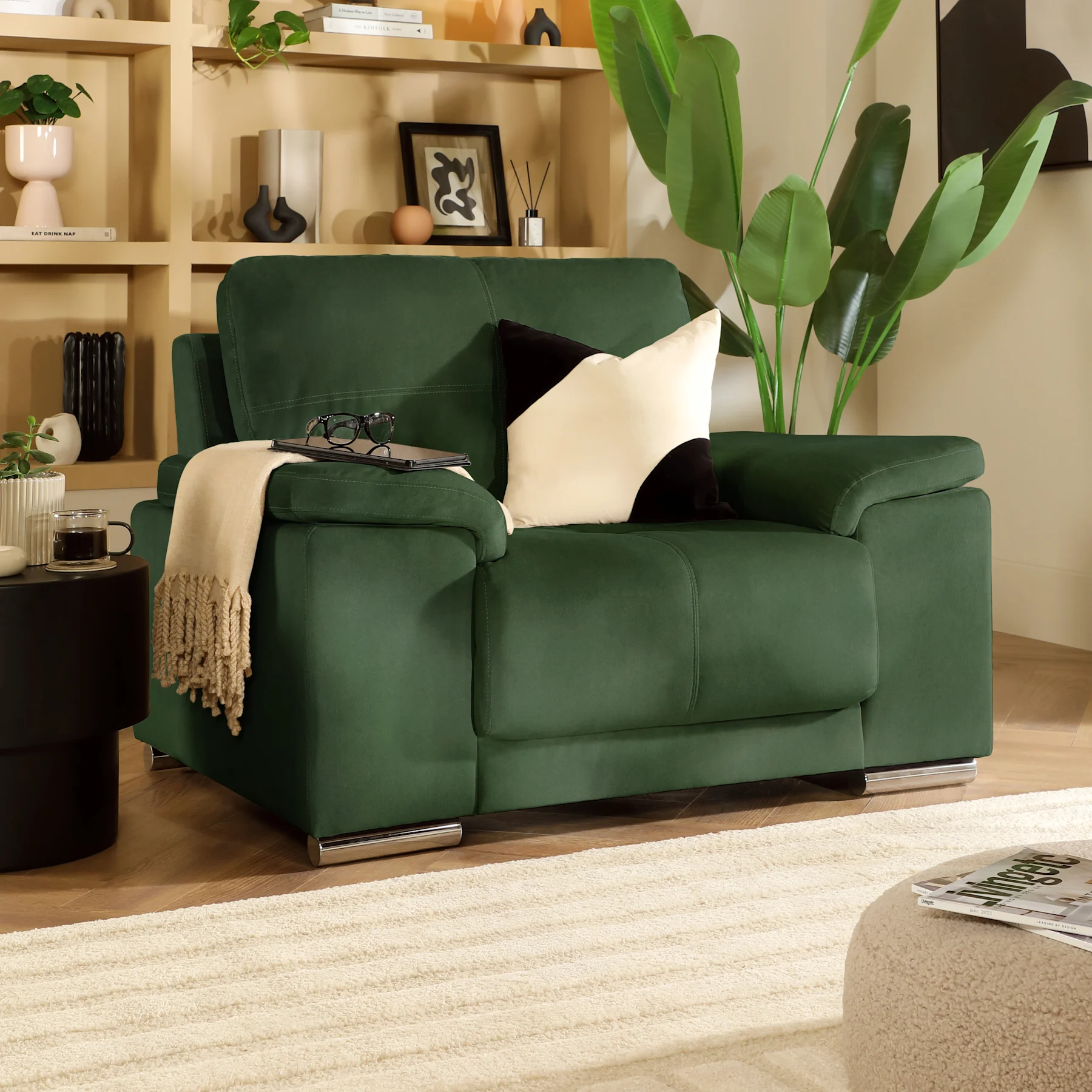 Kansas Armchair, Moss Green Classic Velvet
